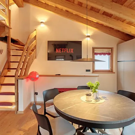 Апартаменты Eden Blanc *