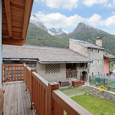 アパート Eden Blanc